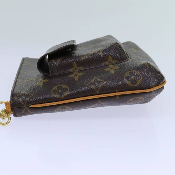 LOUIS VUITTON Monogram Partition Pouch M51901 LV Auth 70904 - Picture 4 of 16